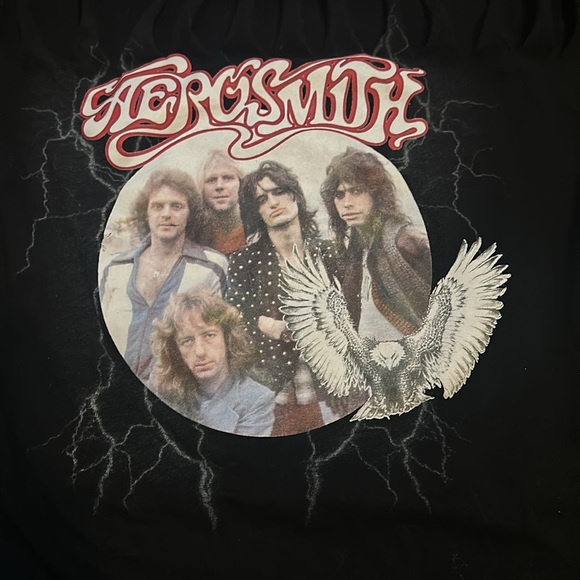 Vintage Aerosmith Custom T with cutout details in front. Size XS - Picture 4 of 4